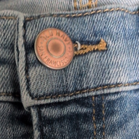 Old Navy Distressed Light Blue Jeggings - Picture 6 of 7